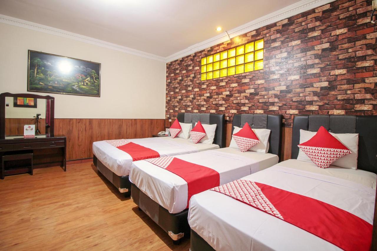 בנדונג Vaccinated Staff - Oyo 352 Homestay Sabang מראה חיצוני תמונה